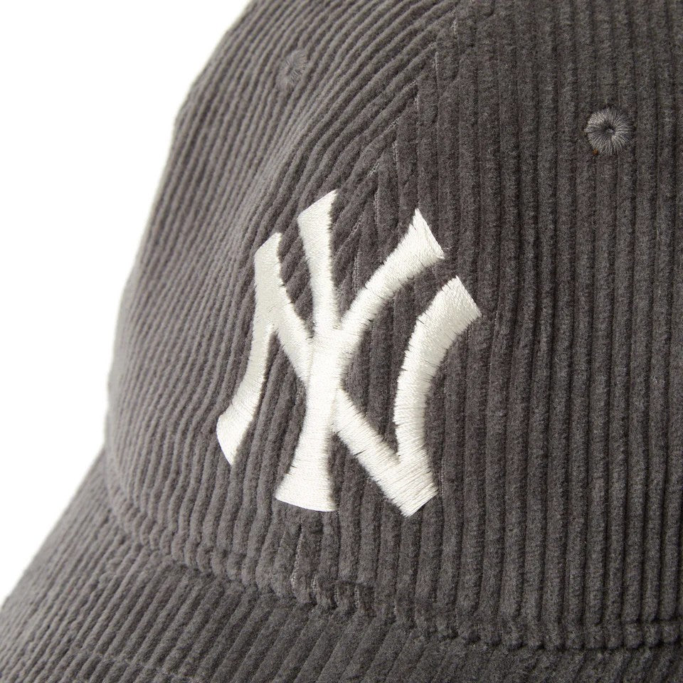NEW ERA New York Yankees - 9TWENTY Corduroy GRAY 【14668029】