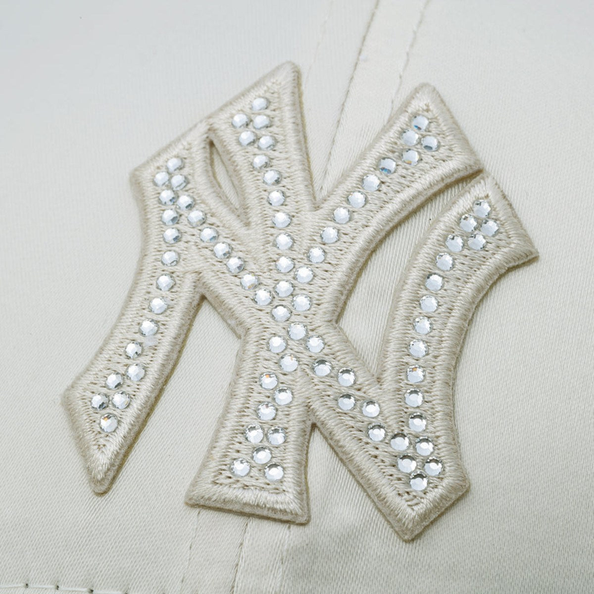 NEW ERA New York Yankees - 9FORTY White Day Rhinestone CHROME【14908242】