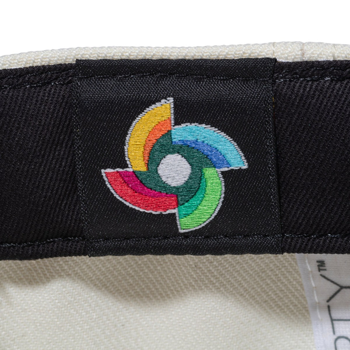 NEW ERA - 9FORTY World Baseball Classic FLAME CHROME WHITE 【14948216】