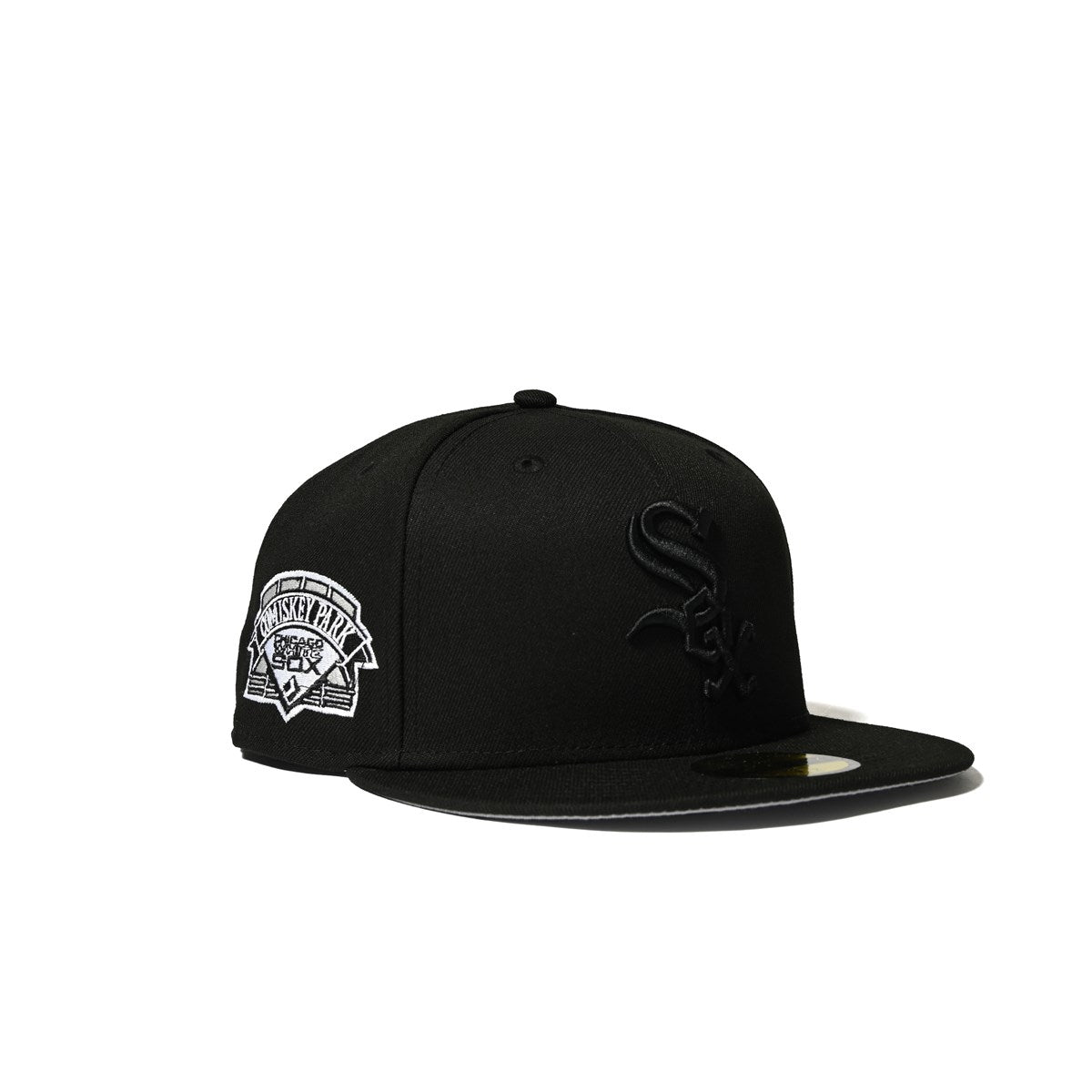 NEW ERA CHICAGO WHITE SOX - 59FIFTY CO COMISKEYPARK BLACK/UVGRY BLKOUT PACK 【70894894】