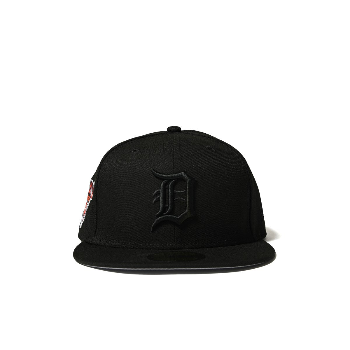 NEW ERA DETROIT TIGERS - 59FIFTY CO 2000 YEAR BLACK/UVGRY BLKOUT PACK 【70894877】