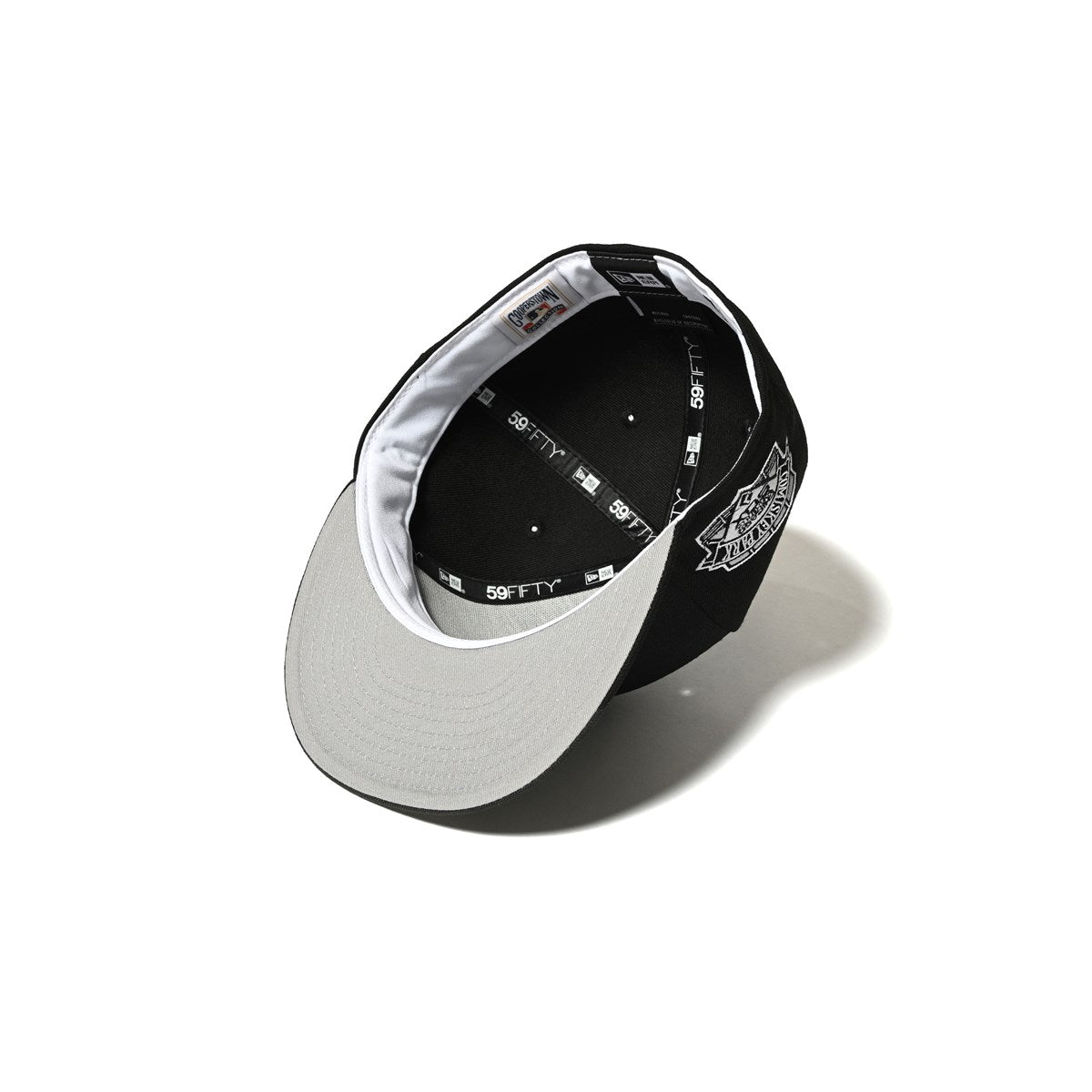 NEW ERA CHICAGO WHITE SOX - 59FIFTY CO COMISKEYPARK BLACK/UVGRY BLKOUT PACK 【70894894】