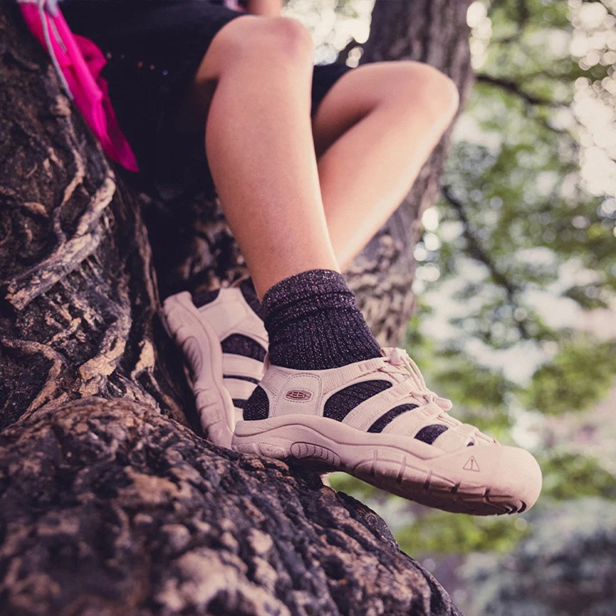 KEEN - WMNS NEWPORT H2 Monochrome/Cameo Rose 【1032114】