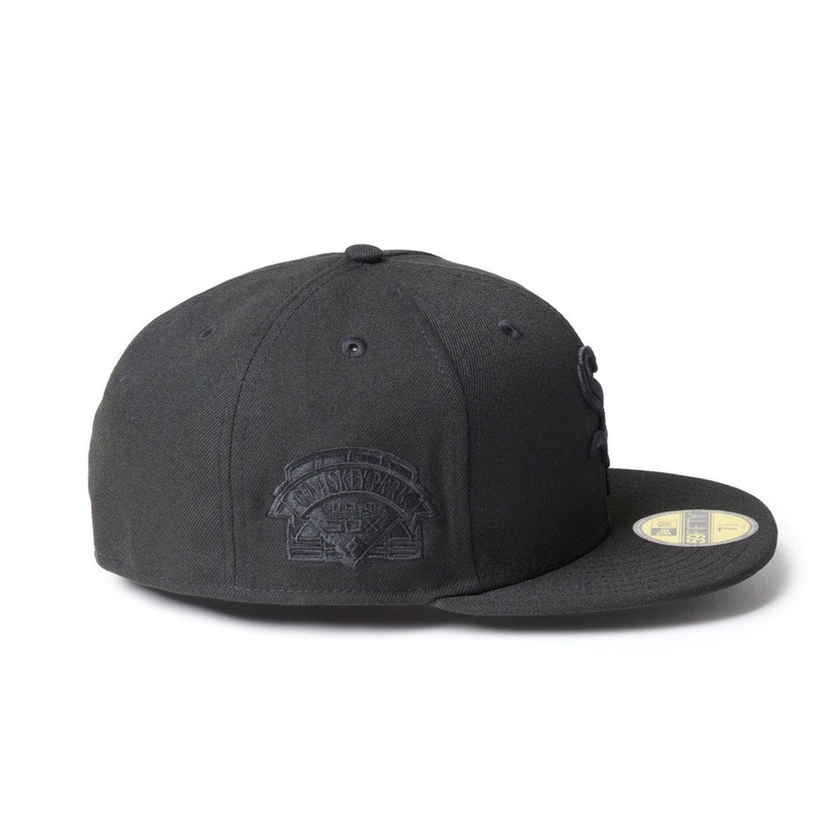 NEW ERA - Chicago White Sox 59FIFTY BLACK ON BLACK【14745189