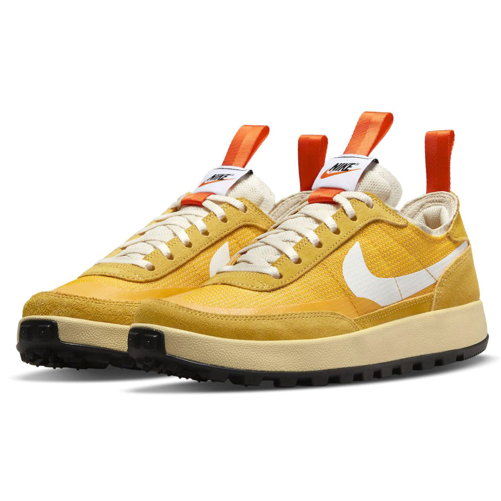 TOM SACHS × NIKE CRAFT 通用鞋「深硫磺/白光奶油色」 TOM SACHS × NIKE CRAFT 通用鞋「深硫磺/白光奶油色」 [da6672-700]